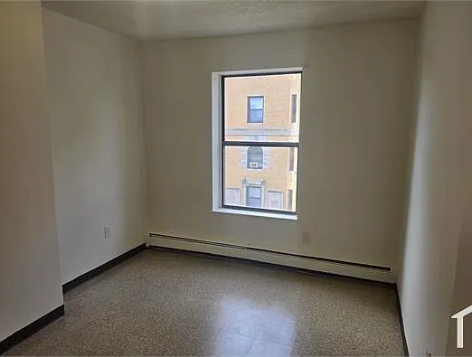 3 bed, 1000 sqft, $3,390 — Photo 4