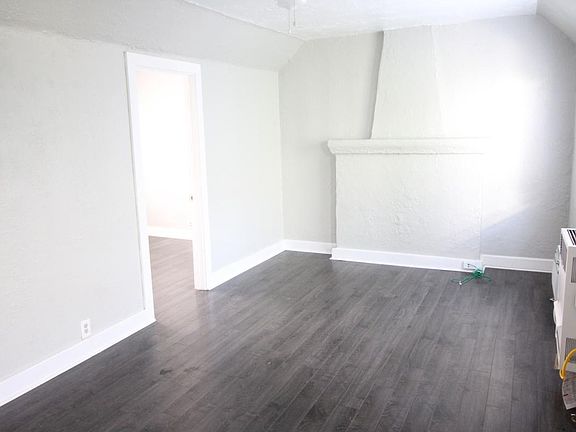 4th image of 4149 Monroe St #5