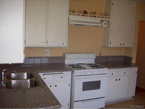 5th image of 1531 Arroyo Ave