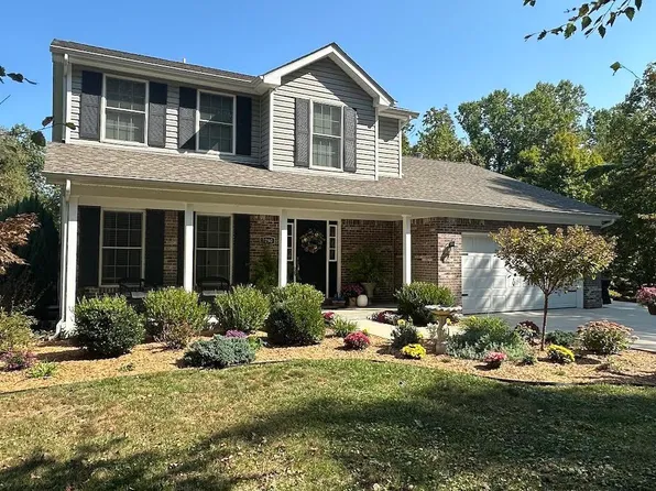 3290 E Mattatha Dr, Bloomington, IN 47401