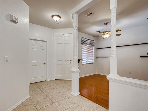 3rd image of 5389 Progresso St