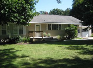 8478 Mohawk Ct, Montague, MI 49437