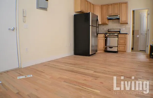 Rented by Living New York | media 17