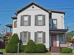 845 Charles St, Wellsburg, WV 26070