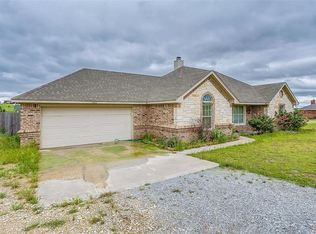 162 Valley Meadow Dr, Decatur, TX 76234