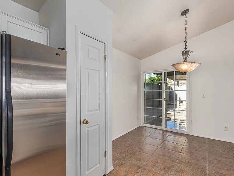 3022 E Michigan Ave — Photo 15