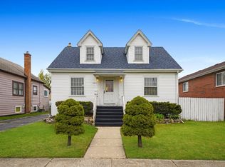 7430 W 58th St, Summit Argo, IL 60501