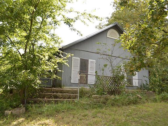 3rd image of 13871 Sugar Hill Cutoff #449