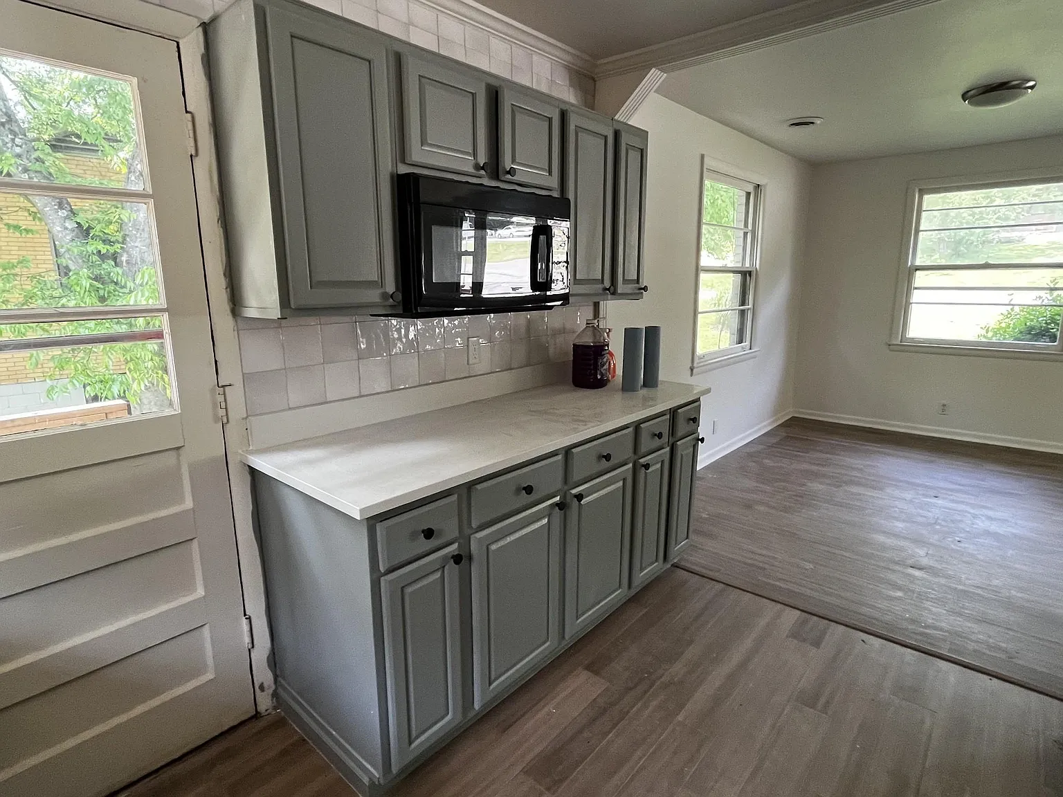 3 bed, 1187 sqft, $1,700 — Photo 4
