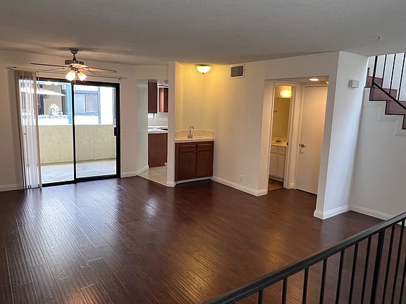 3rd image of 709711 W Duarte Rd #711D