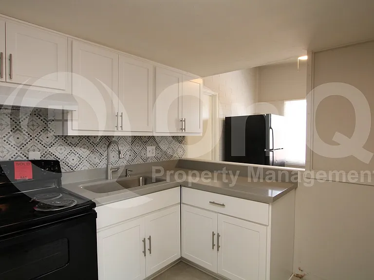 3207 N 67th Pl #A — Photo 2