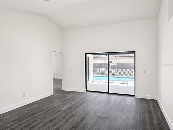 3rd image of 516 RAPID FALLS DRIVE