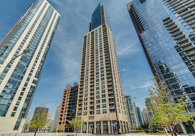 1st image of 420 E Waterside Dr Unit 1107