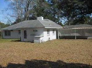 7112 Bay Crest Rd, Southport, FL 32409