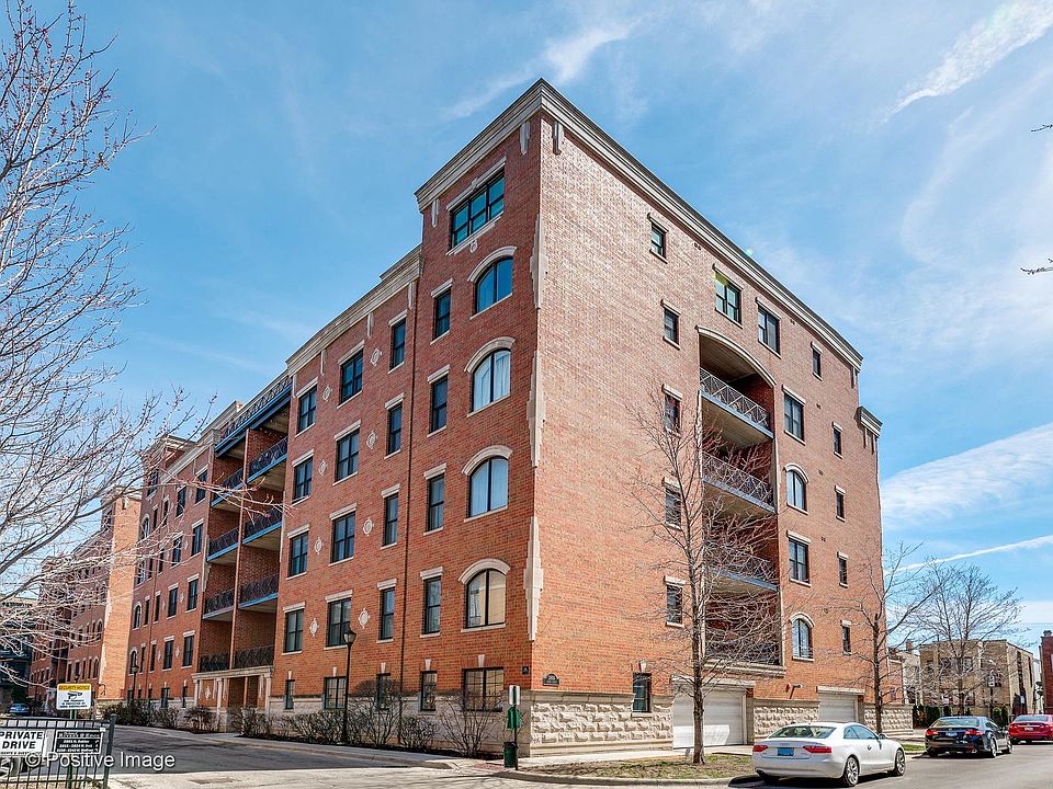 1st image of 2801 N Oakley Ave APT 103