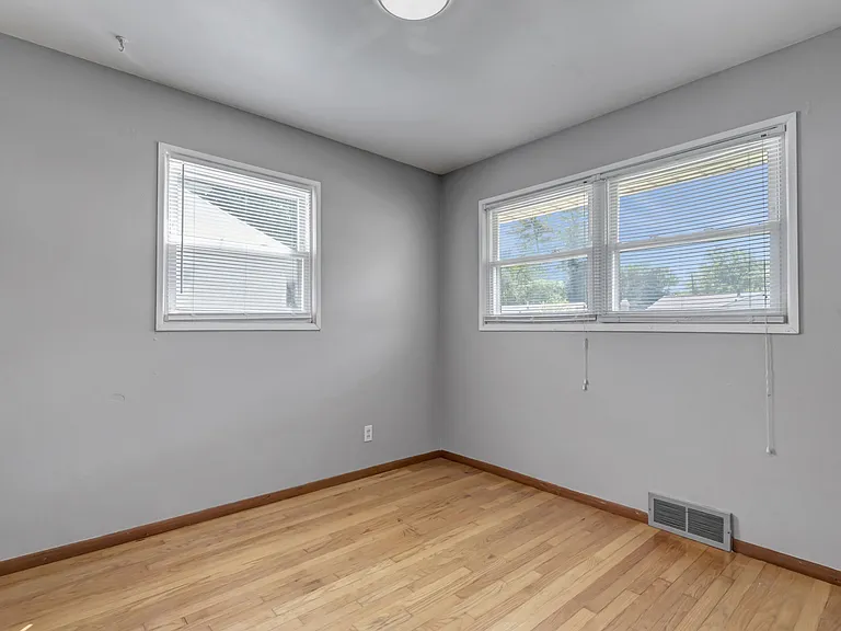 765 Babler Dr — Photo 13