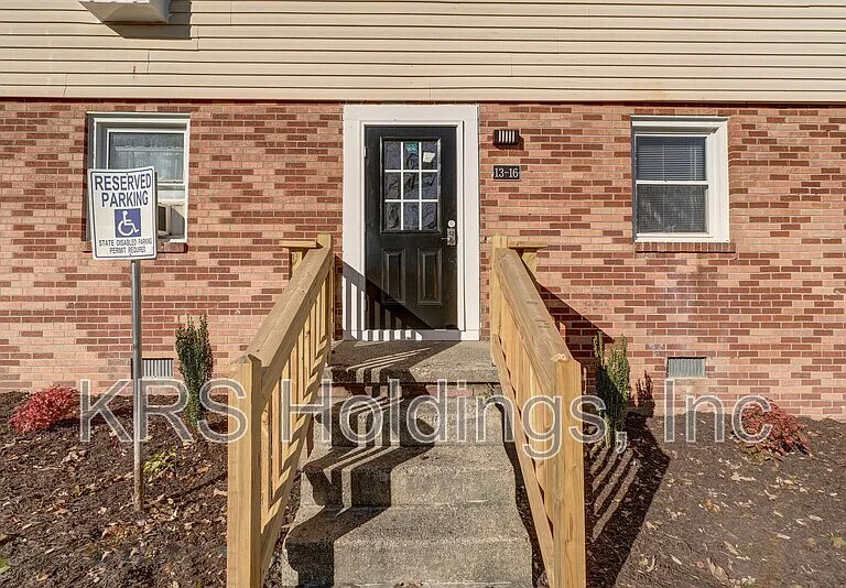 1517 Halifax St #20 — Photo 11
