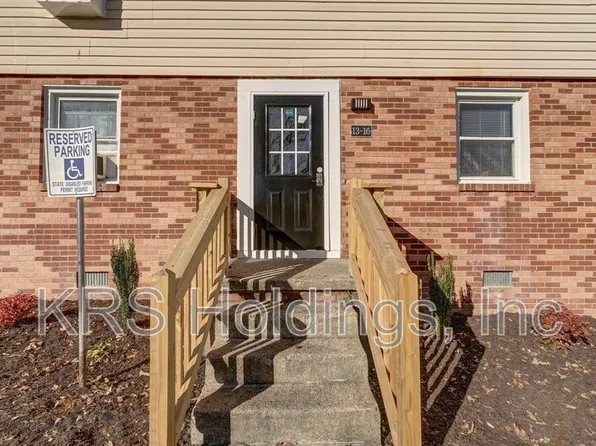 1517 Halifax St, Petersburg, VA