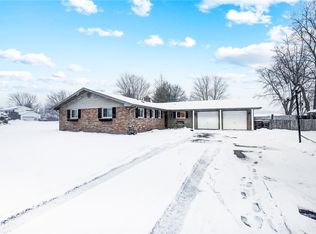 860 Miller Rd, Lebanon, OH 45036
