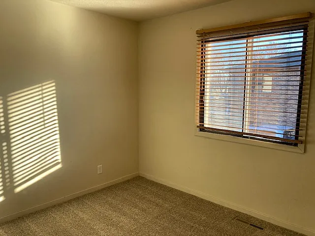 629 Kennedy Dr #4 — Photo 7