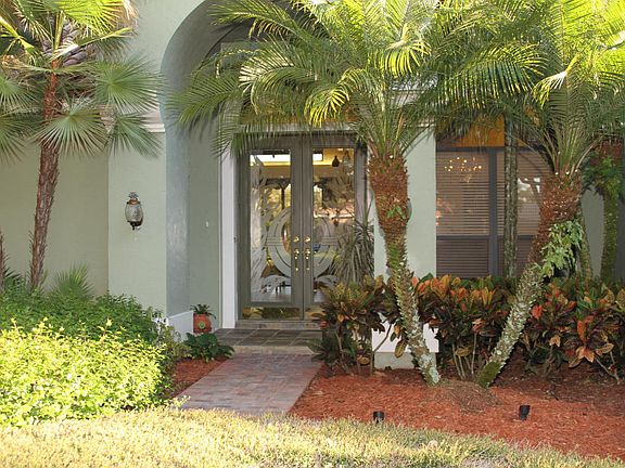 4th image of 6941 Cypress Cove Cir