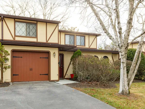 119 Stringham Road #4, Lagrangeville, NY 12540