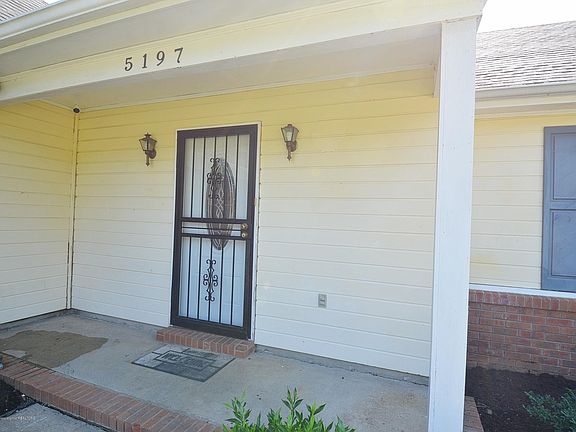 2nd image of 5197 Pear Dr