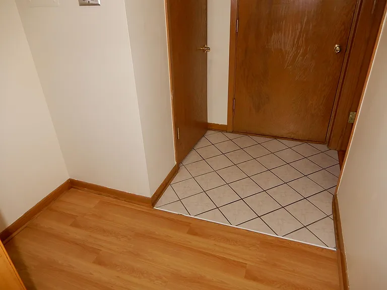 328 Wisconsin Ave #2D — Photo 24