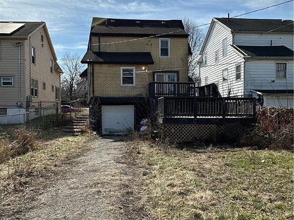 5th image of 349 Pointview Ave