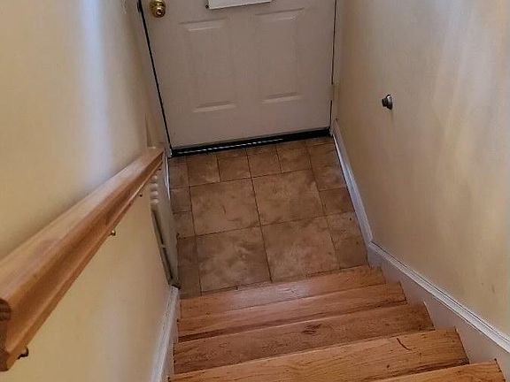 2nd image of 22405 64th Ave