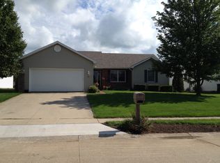 10 Morning Glory Ct, Mt Zion, IL 62549