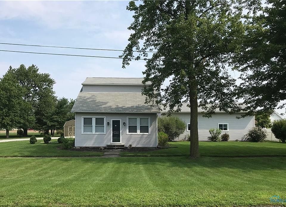 1st image of 716 Railway Ave