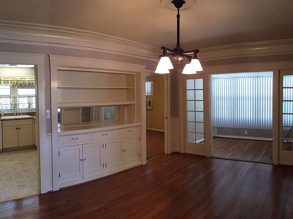 1st image of 107 N Marguerita Ave APT D