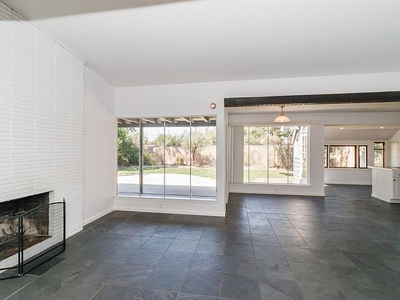 5th image of 3771 Circle Dr W