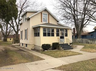 107 S Albee St, Grand Haven, MI 49417