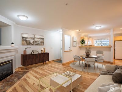 25235 SE Klahanie Boulevard SE #P101, Sammamish, WA, 98029