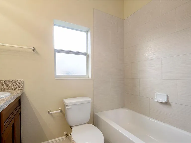 411 Blackbird Way — Photo 13