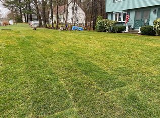 1012 Lincolnshire Dr, North Attleboro, MA 02760