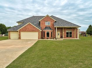 9230 Piedmont Rd N, Piedmont, OK 73078