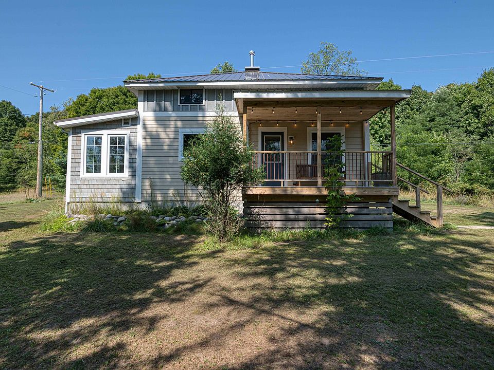 2250 Valley Rd, Honor, MI 49640 Zillow