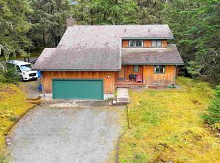 4508 Dredge Lake Rd, Juneau, AK 99801