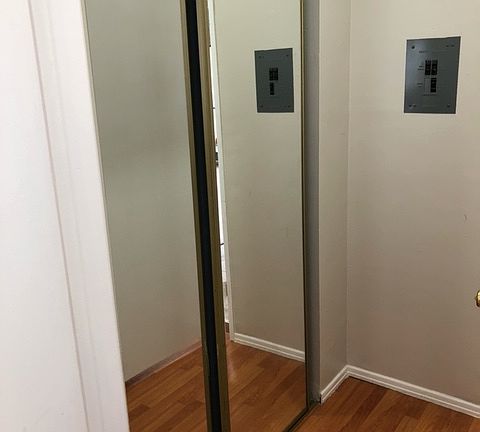 3rd image of 24207 Hawthorne Blvd APT B