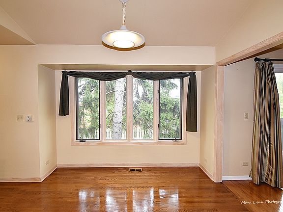 5th image of 9 Phillippi Creek Dr #9