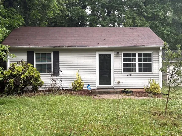 3931 Durham Ln, Charlotte, NC 28269