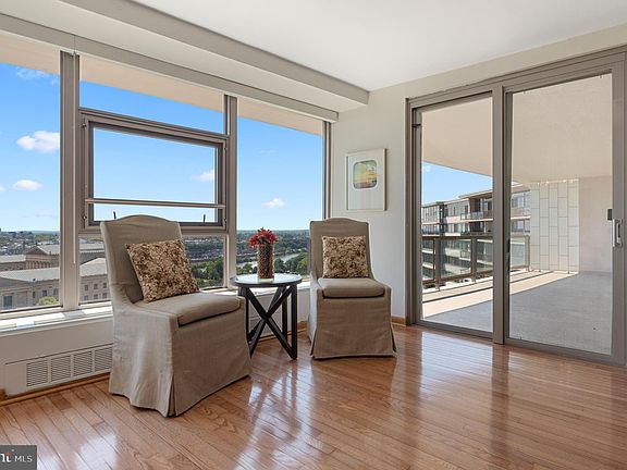 5th image of 2401 Pennsylvania Ave APT 20B34
