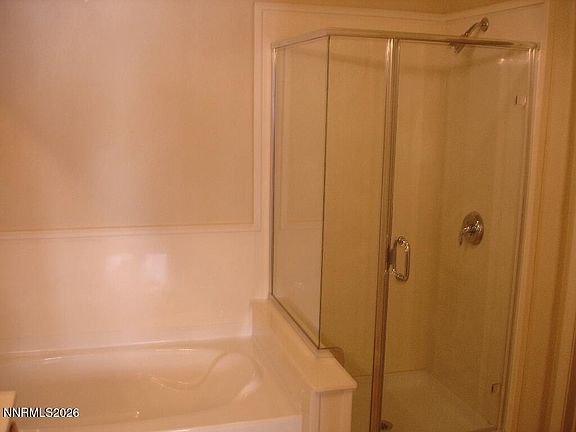 5th image of 17000 Wedge Pkwy Unit 1421