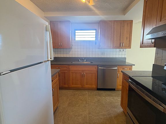 3rd image of 2240 Kuhio Ave APT 3502