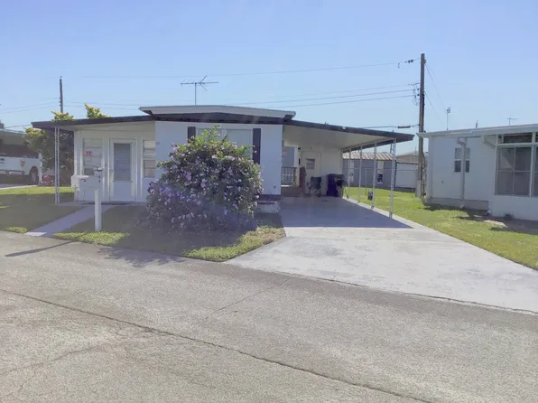 64 Violet Ln, Lakeland, FL 33815