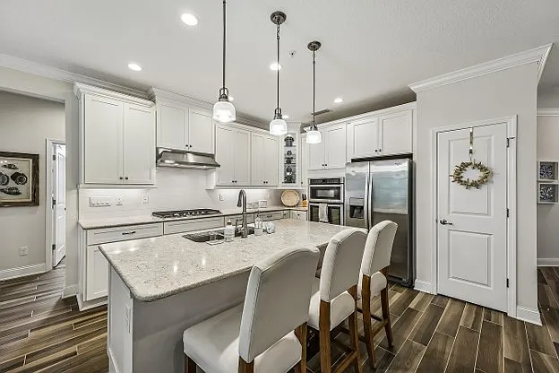 2 bed, 1644 sqft, $3,050 — Photo 3