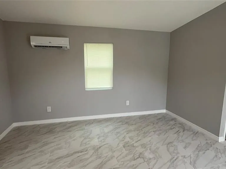 8623 N Willow Ave #B — Photo 5